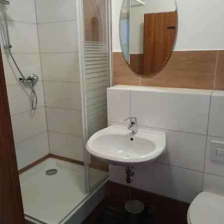 Lindenhof Drabsch 2*